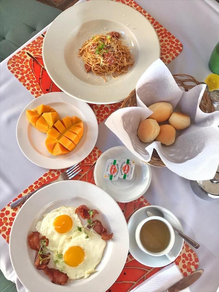 Hotel Mont Joli Cap-Haïtien Esterno foto
