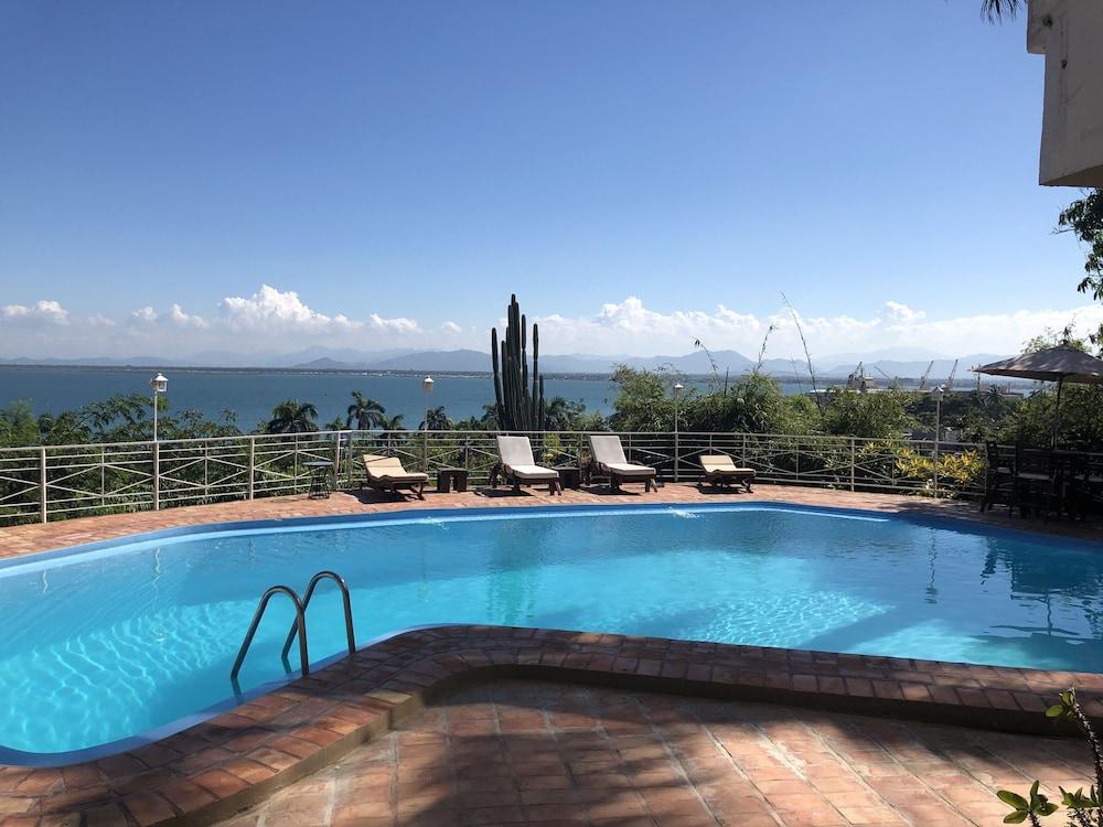 Hotel Mont Joli Cap-Haïtien Esterno foto